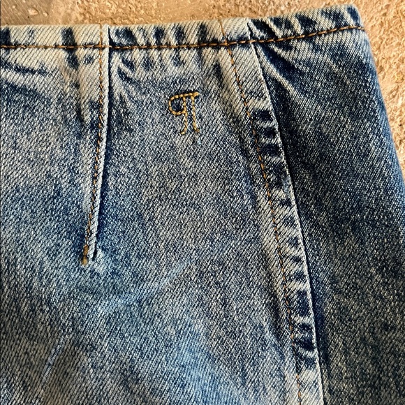 Pilcro Kick Flare Mid-Rise Crop (Tall) Jeans - Picture 9 of 9